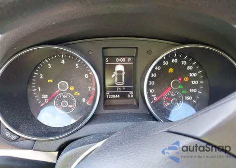 2014 Volkswagen Golf 2.5L z USA, uszkodzony, nr VIN WVWDB7AJ2EW002316